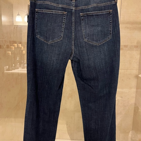 Liverpool Marley Girlfriend Jeans- Gently Used 💕 - Picture 3 of 7